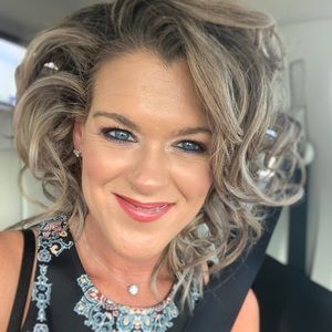 Meet your Posher, Alana